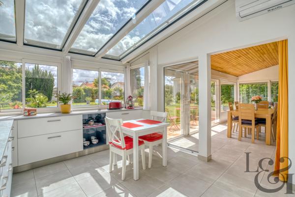 Maison en pierre rénovée à vendre proche commerces de Villeneuve-sur-Lot