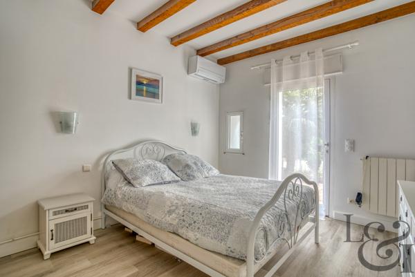 Maison en pierre rénovée à vendre proche commerces de Villeneuve-sur-Lot