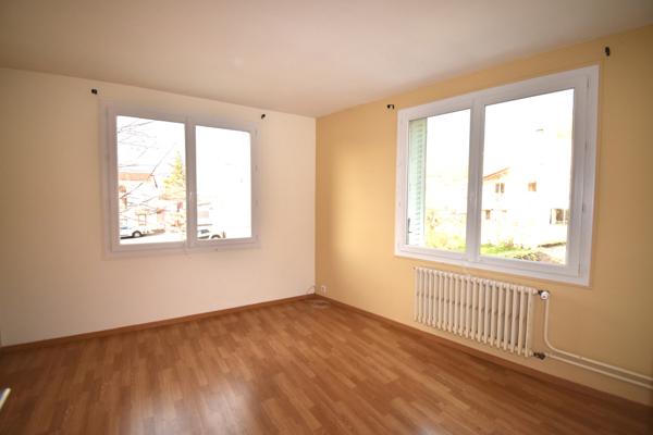 Vertaizon (63910) MAISON DE BOURG