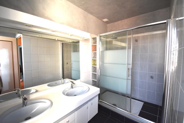 Vertaizon (63910) MAISON DE BOURG