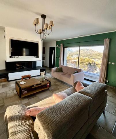 Superbe Maison de 160 m2 avec T2 indépendant à Corte