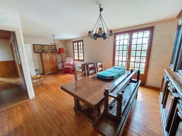 maison 140 m²,  5 pièces 1640 m² de terrain