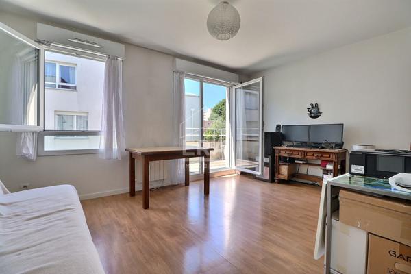 Appartement La Courneuve 2 pièce(s) 41 m2