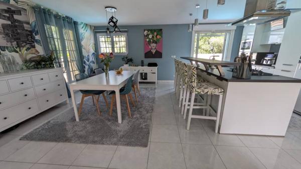 Maison à vendre 6 pièces de 114 m²