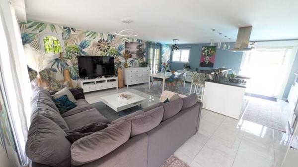 Maison à vendre 6 pièces de 114 m²