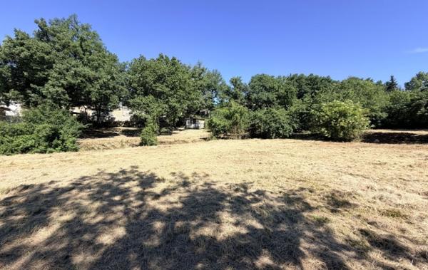 Vente Terrain 900 m2 Vezenobres