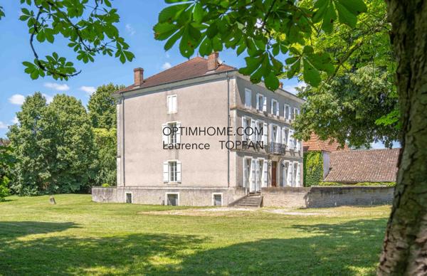 MAISON DE MAITRE à SAINTE LIVRADE SUR LOT (47)