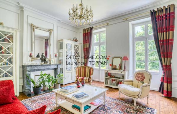 MAISON DE MAITRE à SAINTE LIVRADE SUR LOT (47)