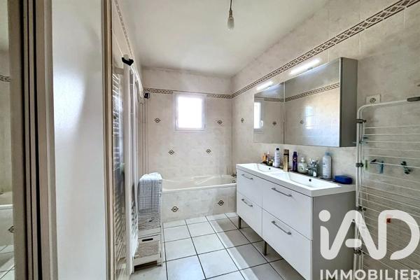 Maison à vendre 5 pièces 130 m² Artigues-près-Bordeaux