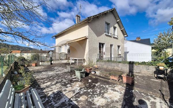 Maison à vendre    6 pièces • 115 m2 Terrasson-Lavilledieu