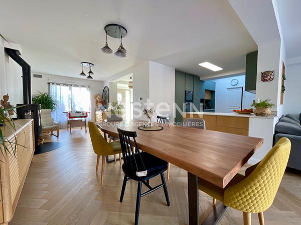 Talence Roustaing/forum maison d'environ 160 m2 sur une parcelle de 457 m2