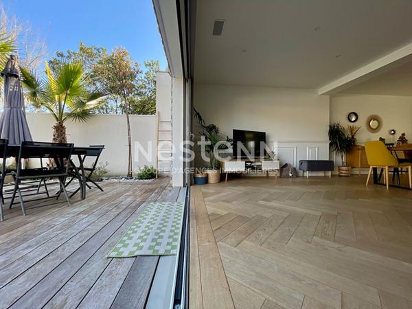 Talence Roustaing/forum maison d'environ 160 m2 sur une parcelle de 457 m2