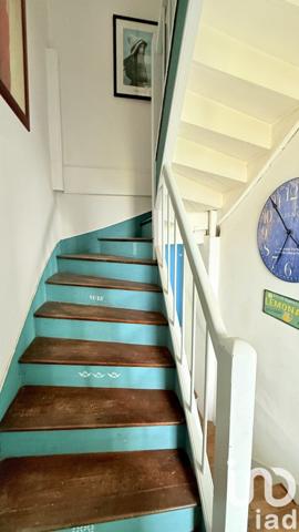 Maison traditionnelle 8 pièces de 189 m² à Clohars-Carnoët (29360)