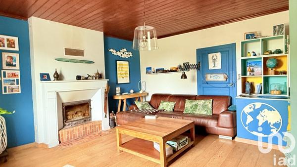 Maison traditionnelle 8 pièces de 189 m² à Clohars-Carnoët (29360)