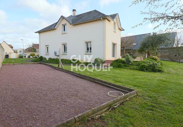 Maison Escoville 5 pièce(s) 192 m2