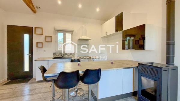 Maison T2 Bis (Chambre, bureau, jardinet, parking)