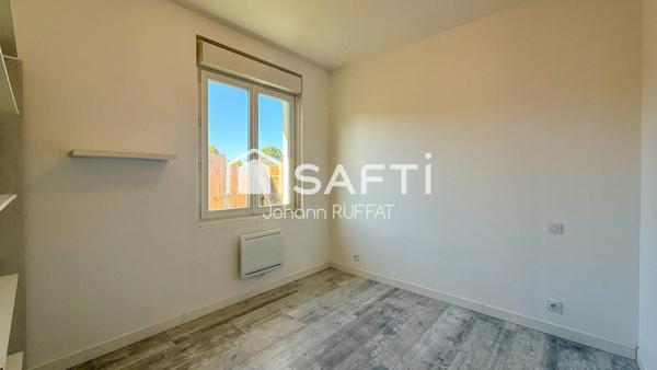 Maison T2 Bis (Chambre, bureau, jardinet, parking)