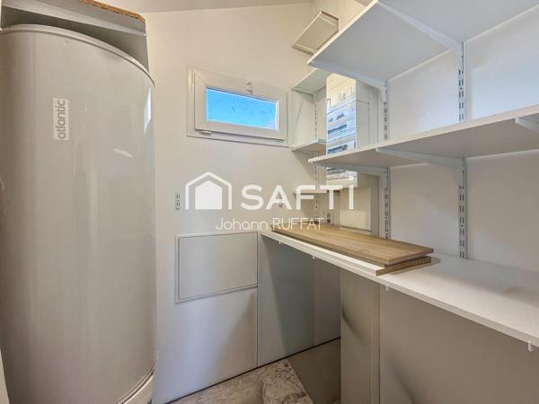Maison T2 Bis (Chambre, bureau, jardinet, parking)