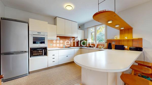 Maison
         7 pièces
        - 132 m² Bien prestige