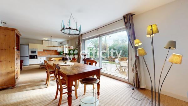 Maison
         7 pièces
        - 132 m² Bien prestige