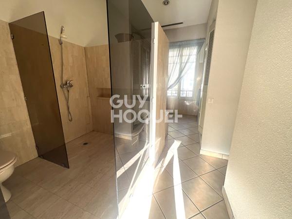 Appartement T5 face Dame de France