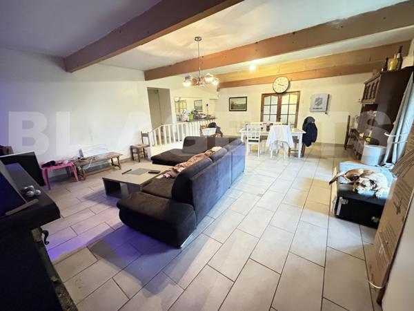 Grande Maison Familiale de 242 m² sur 1 471 m² de terrain – Auxy (45340) 