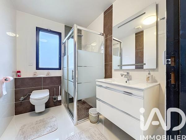 Maison à vendre 6 pièces 150 m² Isneauville