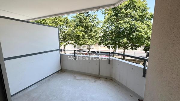 T2 fonctionnel, à proximité des commodités, place de parking, balcon