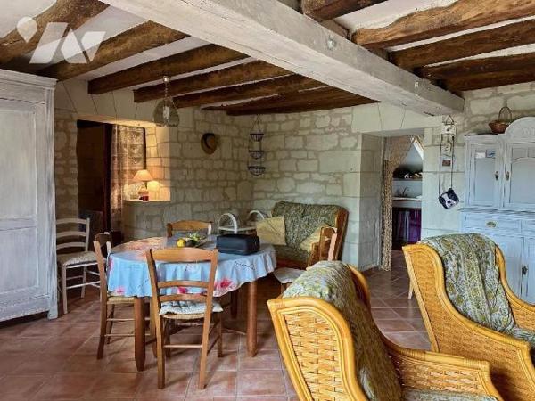 De retour à la vente !!!

Ensemble immobilier idéal pour résidence principale et/ ou  investi...