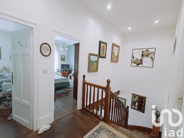 Maison à vendre 8 pièces 250 m² Bourbonne-les-Bains