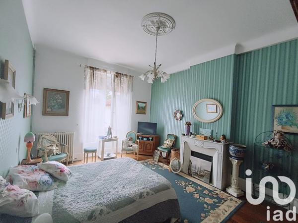 Maison à vendre 8 pièces 250 m² Bourbonne-les-Bains
