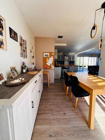 MAISON DE PLAIN-PIED AVEC PISCINE – ENVIRONNEMENT CALME - Soreze (81540)
