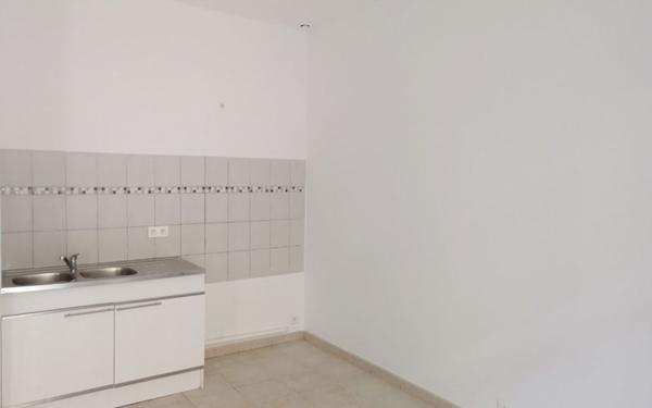 Appartement à louer    3 pièces •  Béziers