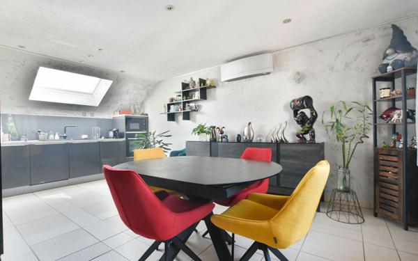 Maison à vendre    9 pièces • 270 m2 Gambsheim