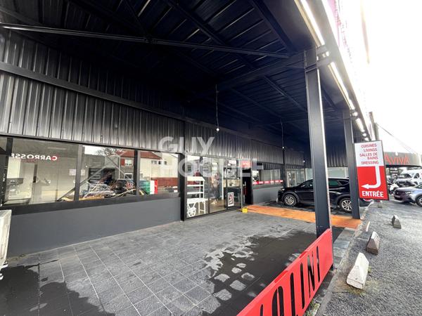 Local 1ier ordre Av principale du Mas Guerido