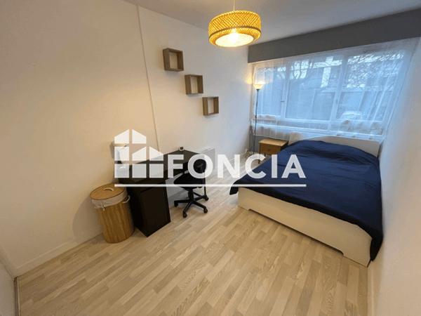 Location Studio meublé 13.39 m² - 10 RUE MARCEL THOMAS LAVOLLEE - COLOCATION 3 CHAMBRES Tours 37000