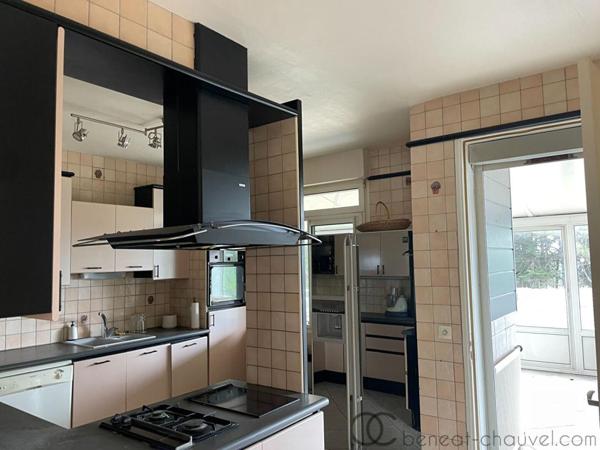 SARZEAU Maison 6 pièces 161 m²