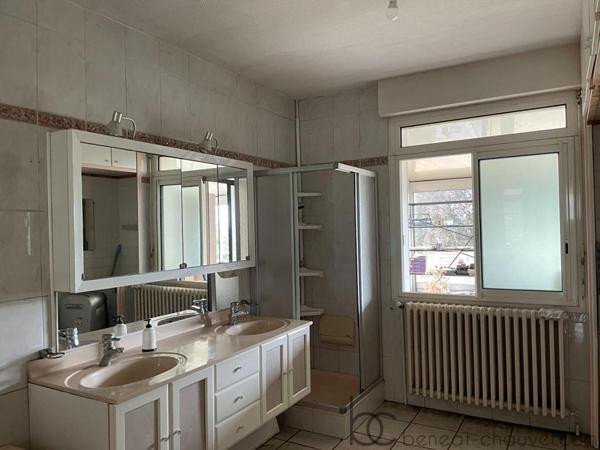 SARZEAU Maison 6 pièces 161 m²