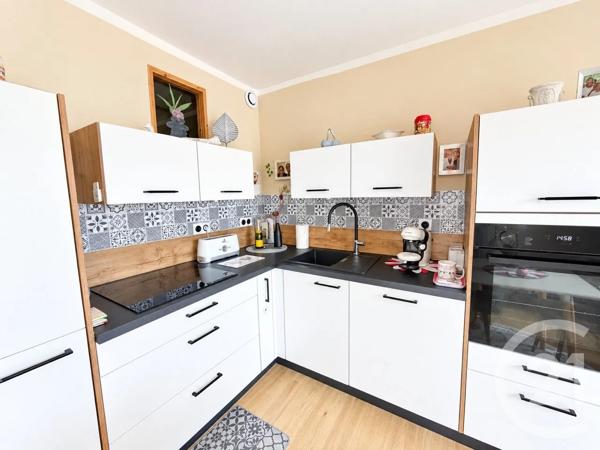 Appartement F1 Bis à vendre  2 pièces - 29,96 m 2   ST GEORGES DE DIDONNE  - 17