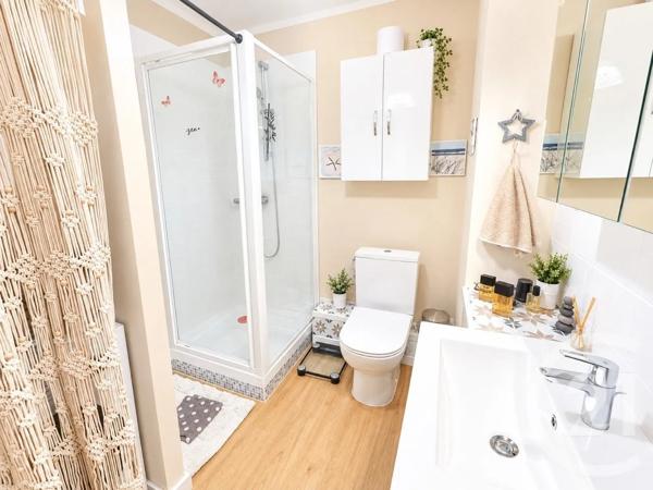 Appartement F1 Bis à vendre  2 pièces - 29,96 m 2   ST GEORGES DE DIDONNE  - 17