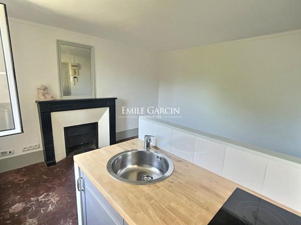 A vendre-Versailles St Louis-Studio rénové - 14,13 m²