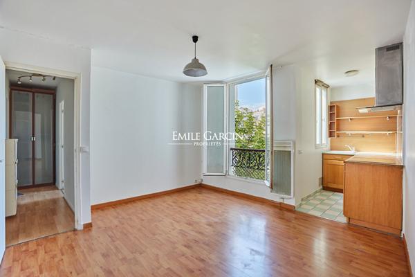 À VENDRE - Appartement - Paris - 75018 - Montmartre - 2 pièces - 1 chambre - 32 m²