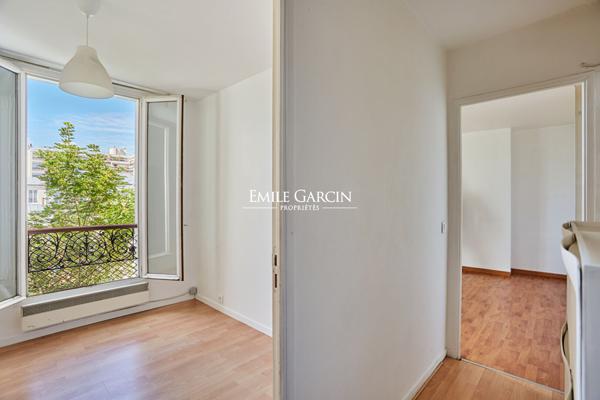 À VENDRE - Appartement - Paris - 75018 - Montmartre - 2 pièces - 1 chambre - 32 m²