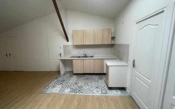 Appartement à louer    3 pièces •  Tartas