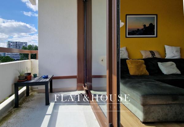 T3 | DERNIER ÉTAGE | PARFAIT ÉTAT | VUE LOIRE | BALCON | PARKING SOUS SOL