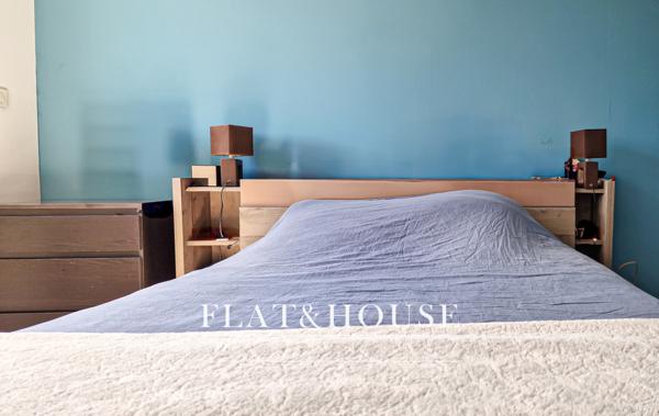 T3 | DERNIER ÉTAGE | PARFAIT ÉTAT | VUE LOIRE | BALCON | PARKING SOUS SOL