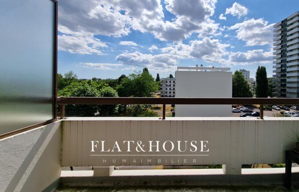 T3 | DERNIER ÉTAGE | PARFAIT ÉTAT | VUE LOIRE | BALCON | PARKING SOUS SOL