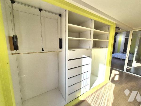 A Gyé Sur Seine, village viticole en champagne, venez découvrir cette magnifique maison de Maît...