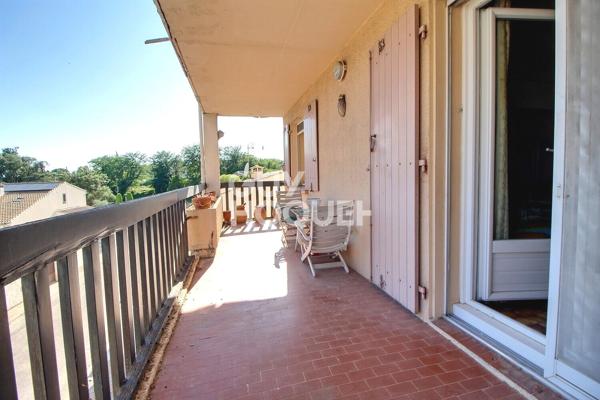 Appartement 3 pièce(s) 70 m2 avec terrasse et garage Tarascon