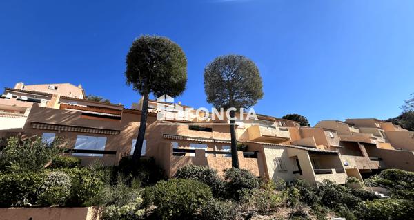 À vendre Appartement 3 pièces 49.4 m² - Saint-cyr-sur-mer 83270